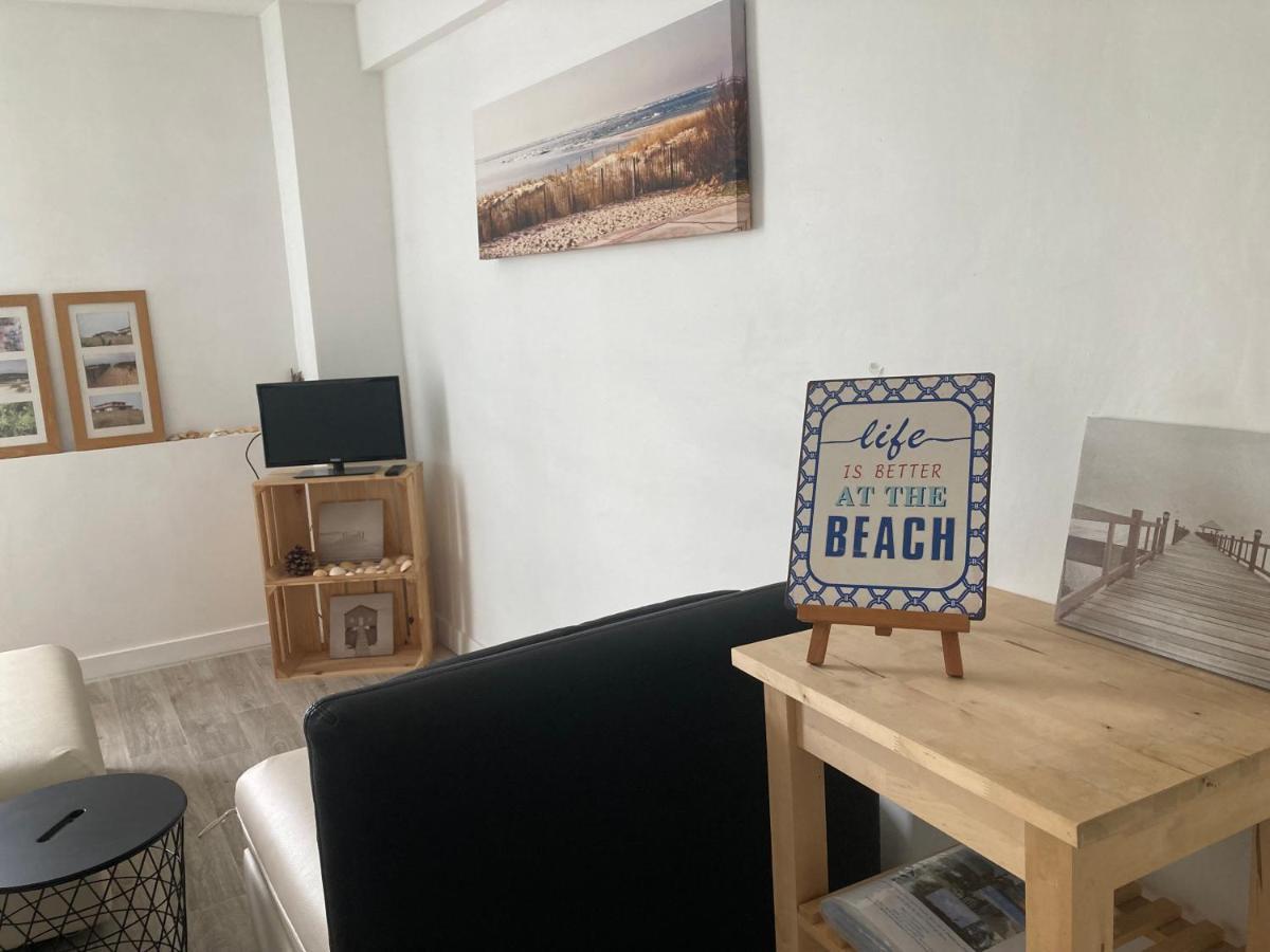 Appartement 2/3 Personnes A 10 Minutes De Contis Plage Saint-Julien-en-Born Zewnętrze zdjęcie